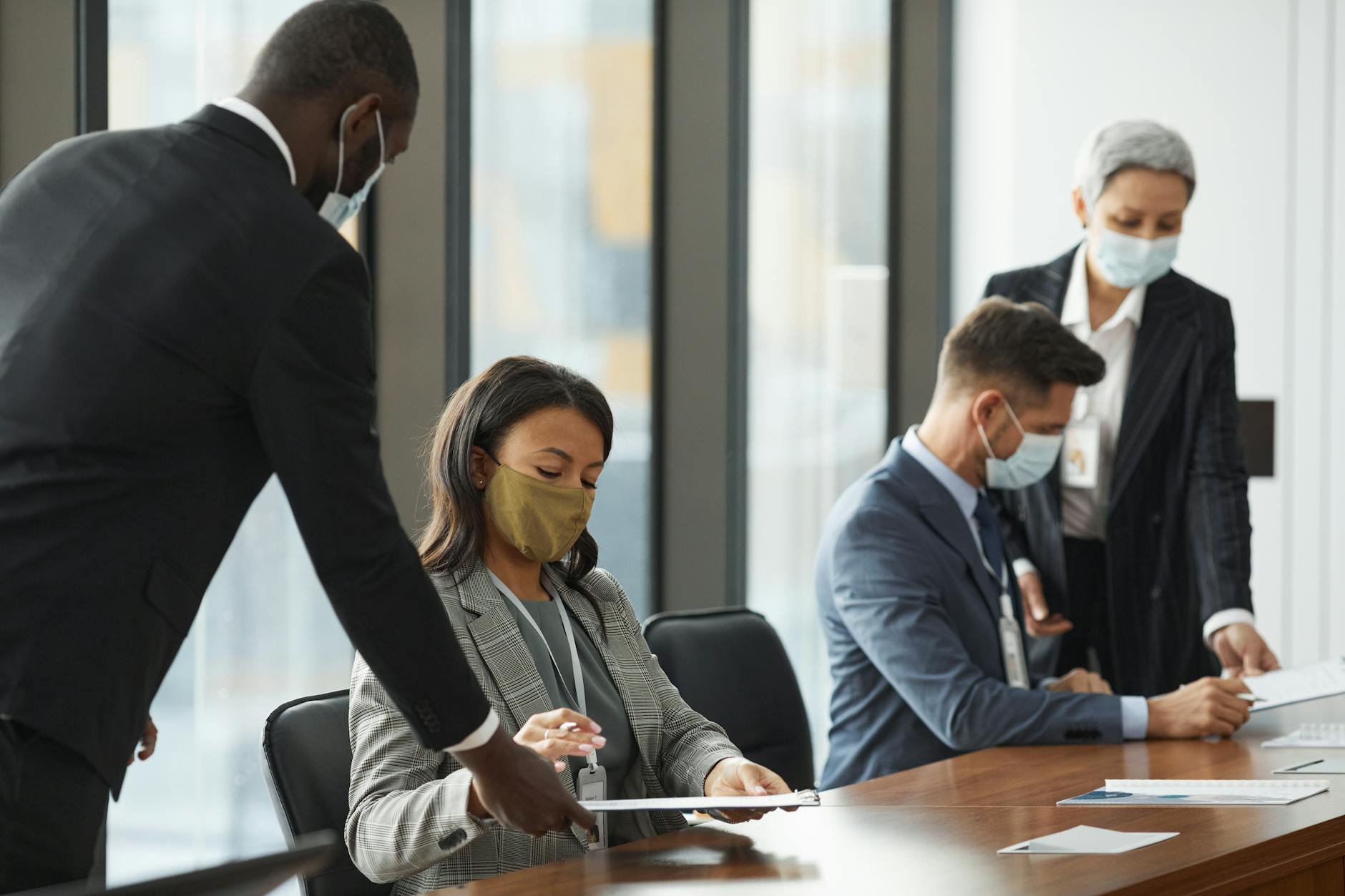 corporate risk management governance meeting and control evidence review